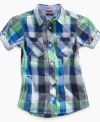 Sharp plaid. Let his style be spontaneous with this cool Carter plaid shirt from Tommy Hilfiger.