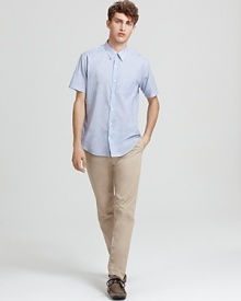 A light layer for everyday style, this classic fit shirt from Vince keeps it cool in short sleeves and a single chest pocket. A light layer for everyday style, this classic fit shirt from Vince keeps it cool in short sleeves and a single chest pocket.