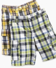 Plaid is as laid back as he is in these cargo shorts from Greendog. Plaid is as laid back as he is in these cargo shorts from Greendog.