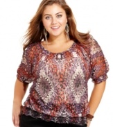 Let your style soar this season with Eyeshadow's butterfly-print plus size top, fashioned from on-trend lace.