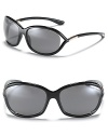 Tom Ford's popular open temple sunglasses get a fashionable update with polarized lenses.