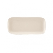 Natural sophistication with a New York City point of view. Dressed up or down, this organically-shaped tray is effortlessly chic.