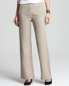 Paired with flats or statement pumps, these Eileen Fisher trousers are designed in a wide leg silhouette for effortless season-to-season wear.