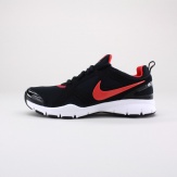 Featuring a Nike Comfort Foot bed, the Nike In-Season TR 2 Women's Training Shoe has strategic synthetic overlays for a lockdown fit and a memory foam sock liner for plush cushioning. Perfect for light workout and recovery days, this shoe offers you the support and comfort you need. Imported.