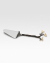 An artisan-crafted server that captures the beauty of the mulberry tree, handmade with a fanciful brass-branch handle, hand-antiqued and finished with goldplated leaves. From the Mullbrae CollectionStainless steel serverBrass-branch handle with 24k goldplated leaves11½ longHand washImported
