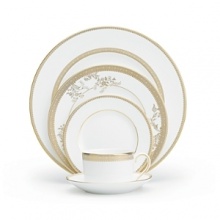 Vera Lace Gold adds certain opulence and grandeur to the Vera Wang dinnerware portfolio. This refined pattern weaves a unique combination of tailored lace bands and delicate florals into one. Vera's attention to every detail is apparent in this extraordinary pattern. Vera Lace Gold adds certain opulence and grandeur to the Vera Wang dinnerware portfolio. This refined pattern weaves a unique combination of tailored lace bands and delicate florals into one. Vera's attention to every detail is apparent in this extraordinary pattern.