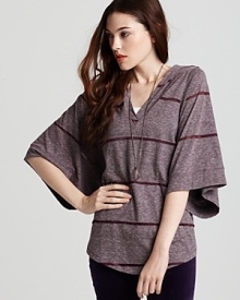 Heathered, striped, and instantly indispensable, this ALTERNATIVE poncho tee exudes laid-back cool.