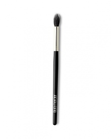 Laura Mercier Finishing Eye Brush puts the finishing touch on your eyes. Laura Mercier Finishing Eye Brush puts the finishing touch on your eyes.