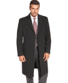 Top notch. This men's coat from Lauren by Ralph Lauren puts the definitive touch on the working man's wardrobe. Top notch. This men's coat from Lauren by Ralph Lauren puts the definitive touch on the working man's wardrobe.