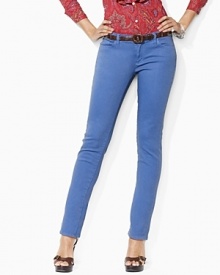 These essential denim jean feature a slim, straight leg and a hint of stretch for a versatile, modern look.