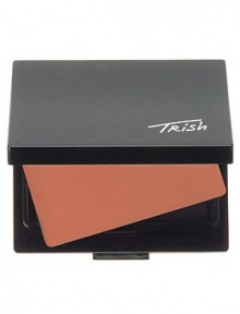 Trish's Brightening Line Minimizing Concealer gives long-wearing, under-eye coverage that glides on seamlessly to optically diffuse fine lines and conceal imperfections while skin-brightening minerals impart renewed vibrancy to the eye area. Available in two shades. Please note: Compact sold separately Trish's Brightening Line Minimizing Concealer gives long-wearing, under-eye coverage that glides on seamlessly to optically diffuse fine lines and conceal imperfections while skin-brightening minerals impart renewed vibrancy to the eye area. Available in two shades. Please note: Compact sold separately