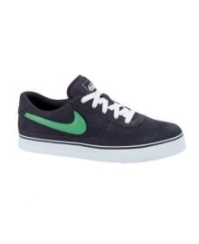 Made for skating but just as cool for kicking around, these low men's sneakers from Nike feature a punked out design packed with all the comfort and support of your favorite brand. Made for skating but just as cool for kicking around, these low men's sneakers from Nike feature a punked out design packed with all the comfort and support of your favorite brand.