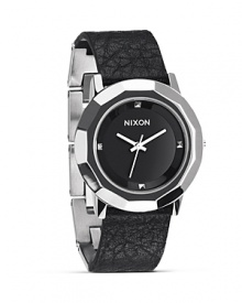 Favored for it's cool, sporty aesthetic, Nixon is the go to for watches with distinct style. This gold stainless steel and leather piece is a prime example with a modernist design and performance level durability.