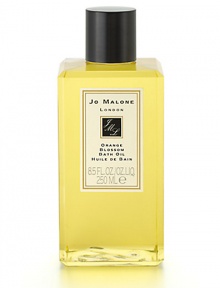 Inspired by a stay at a hotel in Bel-Air, this pure scent has a heart of orange blossom that blend with clementine leaves and water lily. Orange Blossom Bath Oil gently fragrances and moisturizes skin. 8.5 oz. 