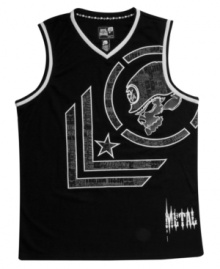 Urban army. Enlist in a surefire weekend style with this tank from Metal Mulisha.