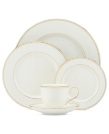 A classic pattern makes a comeback in the Lenox Federal Gold oval platter. Bands of shimmering 24-karat gold adorn bone china that radiates grace and luxury. A classic pattern makes a comeback in the Lenox Federal Gold oval platter. Bands of shimmering 24-karat gold adorn bone china that radiates grace and luxury.