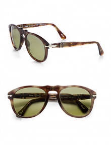 An innovative design with retro-inspired style, crafted in lightweight acetate for everyday wear and comfort. Available in brown frames with polarized green lenses.Acetate100% UV ProtectionMade in Italy An innovative design with retro-inspired style, crafted in lightweight acetate for everyday wear and comfort. Available in brown frames with polarized green lenses.Acetate100% UV ProtectionMade in Italy