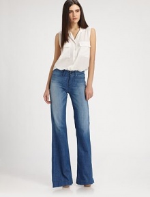 Vintage-wash denim cut in a sophisticated wide-leg that lengthens the silhouette.THE FITFitted through hips and thighsRise, about 9½Inseam, about 35THE DETAILSZip flyFront slash pocketsSignature stitch back pockets99% cotton/1% spandexMachine washMade in USAModel shown is 5'9 (175cm) wearing US size 4. Vintage-wash denim cut in a sophisticated wide-leg that lengthens the silhouette.THE FITFitted through hips and thighsRise, about 9½Inseam, about 35THE DETAILSZip flyFront slash pocketsSignature stitch back pockets99% cotton/1% spandexMachine washMade in USAModel shown is 5'9 (175cm) wearing US size 4.