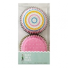Pretty pastel polka dots and stripes make these Meri Meri cupcake cases a fun and festive addition to any party. Pretty pastel polka dots and stripes make these Meri Meri cupcake cases a fun and festive addition to any party.