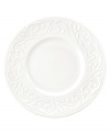 An elegant white-on-white pattern, embossed vine motif and interior glaze adorn these dessert plates from Lenox dinnerware. The dishes from the Opal Innocence Carved collection get your table set for refined dining every day. Qualifies for Rebate
