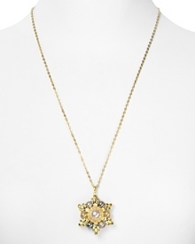 Majorica's art deco-inspired pendant adds an instant hit of glamour. Channel ladylike decadence and layer this pearly cluster over a dramatic gown. Majorica's art deco-inspired pendant adds an instant hit of glamour. Channel ladylike decadence and layer this pearly cluster over a dramatic gown.