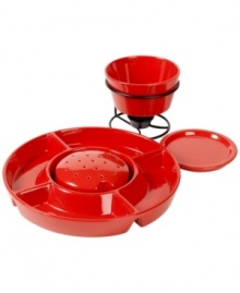 Take a dip. This multipurpose set from Bella has all the makings of a fabulous night in. A divided server for fruit, cookies and marshmallows, plus a pierced dish for standing cake pops and a typical fondue bowl will bring new fun to every festivity.