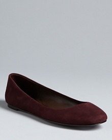 Beautifully bold, these Vera Wang Lavender Label ballet flats take a style leap forward in luxe suede.