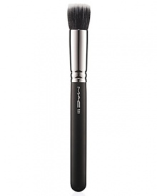 A short, round, flat-topped brush ideal for the smooth, easy application of foundations, creams, emulsions, and select powder products. Features a blend of natural bristles and synthetic fibres. A short, round, flat-topped brush ideal for the smooth, easy application of foundations, creams, emulsions, and select powder products. Features a blend of natural bristles and synthetic fibres.