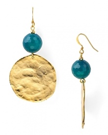 Kenneth Jay Lane's drop earrings infuse every look with the label's signature vintage meets modern style, featuring shapely gold discs and agate beads.