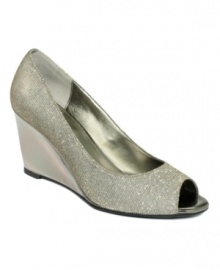 Smooth and stylish, the Tufflove wedges from Bandolino bring a sense of elegance to the evening.