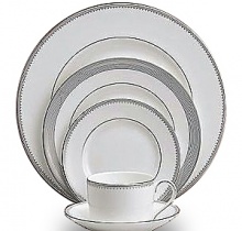A beautiful collection for formal dining in white fine bone china with delicate platinum-hued rim accents. A beautiful collection for formal dining in white fine bone china with delicate platinum-hued rim accents.