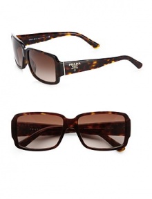 A unique, full rim style in acetate with logo embellished temples. Available in black with grey lens or havana with brown gradient lens.Logo temples100% UV protectionMade in Italy A unique, full rim style in acetate with logo embellished temples. Available in black with grey lens or havana with brown gradient lens.Logo temples100% UV protectionMade in Italy