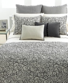 Elegantly accented with a matelasse stripe, this crisp bedskirt finishes your Vera Wang French Paisley bed with a touch of modern refinement. (Clearance) Elegantly accented with a matelasse stripe, this crisp bedskirt finishes your Vera Wang French Paisley bed with a touch of modern refinement. (Clearance)