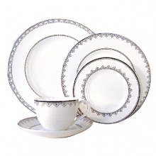 White Lace bone china is characterized by its diverse series of borders all rendered in precious platinum. The classic combination of platinum and white radiates on the table. A truly classic look. White Lace bone china is characterized by its diverse series of borders all rendered in precious platinum. The classic combination of platinum and white radiates on the table. A truly classic look.
