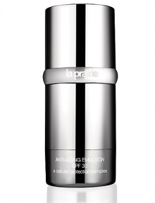 A powerhouse of skin-saving, anti-aging interventions that combine with concentrated sun protectors to provide a powerful barrier against the environment. Retards inflammation that causes premature aging Helps repair and maintain skin Stimulates cell turnover Helps rebuild and rehabilitate at every age 1.7 oz. A powerhouse of skin-saving, anti-aging interventions that combine with concentrated sun protectors to provide a powerful barrier against the environment. Retards inflammation that causes premature aging Helps repair and maintain skin Stimulates cell turnover Helps rebuild and rehabilitate at every age 1.7 oz.