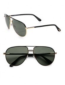 Must-have aviator frames crafted in lightweight metal with tubular temples. Available in black-gold with polarized green lens.Tubular temples100% UV protectionMade in Italy Must-have aviator frames crafted in lightweight metal with tubular temples. Available in black-gold with polarized green lens.Tubular temples100% UV protectionMade in Italy