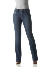 Levi's 505 Straight Leg stretch jeans in a cool dark wash--ready for weekdays and weekends. Levi's 505 Straight Leg stretch jeans in a cool dark wash--ready for weekdays and weekends.