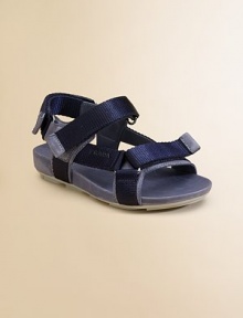 Sandals with double grip-tape closure and logo detail in plush ribbon leather.Double grip-tape strap with logo detailLeather upperRubber soleImported Sandals with double grip-tape closure and logo detail in plush ribbon leather.Double grip-tape strap with logo detailLeather upperRubber soleImported