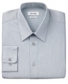 With a smooth finish and expert tailoring, this Calvin Klein shirt looks as good as it feels.