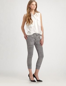 Slim stretch twill in an overdyed houndstooth print, cropped above the ankles for a chic silhouette.Button-front waistZip-flyThree-pocket styleRise, about 8Inseam, about 2798% cotton/2% LycraMachine washMade in USA of imported fabricModel shown is 5'10½ (179cm) wearing US size 4.