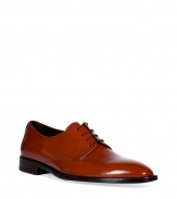 Luxe cognac laced shoes from D&G Dolce & Gabbana -Inject instant elegance to your look with these finely crafted dress shoes - Classic look, shiny brown leather, laces up closure, slightly elongated toe - Wear with slim cut trousers, a button down and blazer