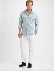 Nothing's more comfortable or classic than this relaxed shirt in soft washed cotton denim.Point collarButton frontTwo button-flap chest pocketsLong sleevesShirttail hemCottonMachine wash Imported