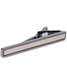 Keep your look in place with this tie clip from Kenneth Cole New York.