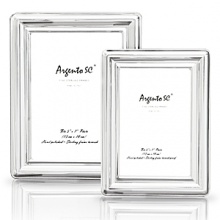 Photo frames by Argento feature unique and authentic tarnish free sterling silver. Hand made and uniquely crafted in Italy. Photo frames by Argento feature unique and authentic tarnish free sterling silver. Hand made and uniquely crafted in Italy.