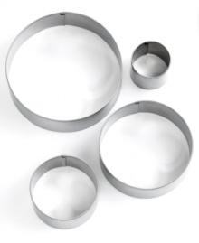 Cuts up with class! Take your cookie creations to the next level with these graduated circle cutters that open the door to culinary creativity. Made from stainless steel, each cookie cutter is ready for use after use. Cuts up with class! Take your cookie creations to the next level with these graduated circle cutters that open the door to culinary creativity. Made from stainless steel, each cookie cutter is ready for use after use.