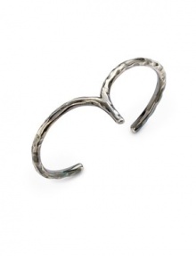 THE LOOKWishbone CollectionThin hammered silhouetteWishbone designSterling silver settingTHE MEASUREMENTWidth, about ¾Diameter, about 2¼Opening, about 1;ORIGINImported