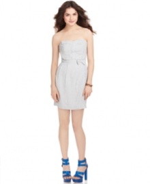 Awash in seersucker stripes, this bow-adorned dress from Tommy Girl presents a youthful take on a nautically-chic look! Awash in seersucker stripes, this bow-adorned dress from Tommy Girl presents a youthful take on a nautically-chic look!