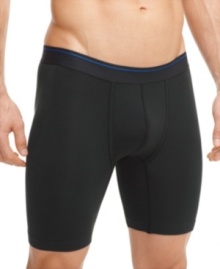 Look and feel your very best. This Equmen high-perfomance boxer brief shapes and streamlines for the ultimate in weightless comfort. Look and feel your very best. This Equmen high-perfomance boxer brief shapes and streamlines for the ultimate in weightless comfort.