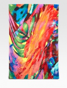 A vivid, eye-catching sheared print enlivens every beach excursion in plush, thirsty cotton. Clean edges40 X 70CottonMachine washImported A vivid, eye-catching sheared print enlivens every beach excursion in plush, thirsty cotton. Clean edges40 X 70CottonMachine washImported