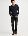A popular Joe's Jeans fit in a medium-dark wash that can easily be dressed up or down.Five-pocket styleInseam, about 3498% cotton/2% elastaneMachine washImported